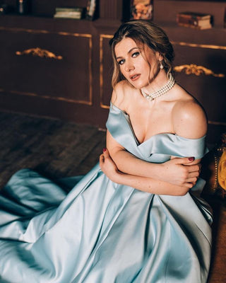 Off-Shoulder Red Evening Gown with Pockets - Miss Mirelle