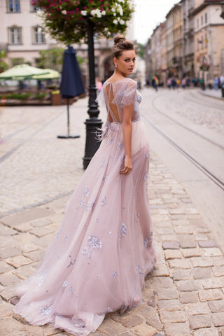 Keyhole Back Pastel Wedding Dress - Miss Mirelle